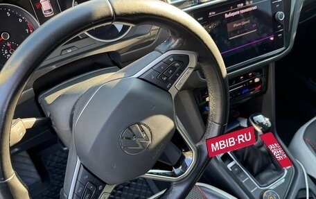Volkswagen Tiguan II, 2021 год, 3 350 000 рублей, 19 фотография