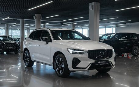Volvo XC60 II, 2025 год, 5 900 000 рублей, 2 фотография