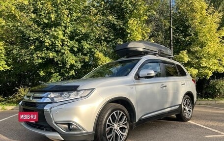 Mitsubishi Outlander III рестайлинг 3, 2018 год, 2 850 000 рублей, 40 фотография