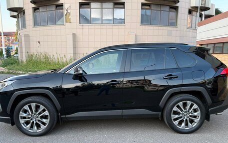 Toyota RAV4, 2021 год, 3 280 000 рублей, 4 фотография