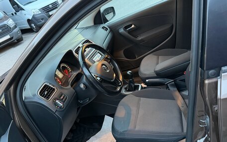 Volkswagen Polo VI (EU Market), 2016 год, 995 000 рублей, 7 фотография