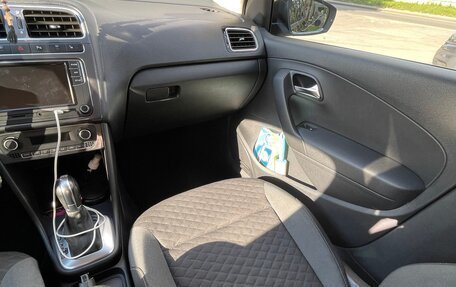 Volkswagen Polo VI (EU Market), 2018 год, 1 450 000 рублей, 18 фотография
