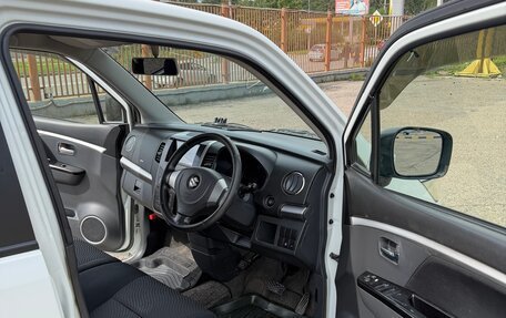 Suzuki Wagon R V, 2013 год, 570 000 рублей, 13 фотография