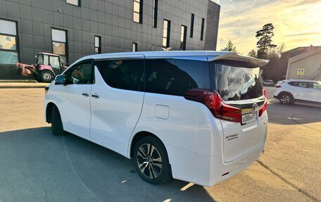 Toyota Alphard III, 2021 год, 7 500 000 рублей, 8 фотография
