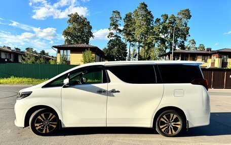 Toyota Alphard III, 2021 год, 7 500 000 рублей, 14 фотография