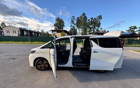 Toyota Alphard III, 2021 год, 7 500 000 рублей, 31 фотография