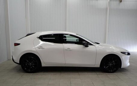 Mazda 3, 2022 год, 1 461 010 рублей, 5 фотография