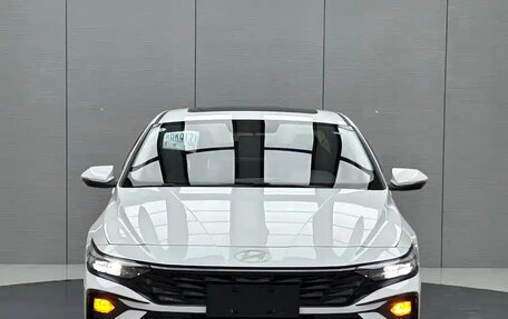 Hyundai Elantra, 2023 год, 1 326 010 рублей, 2 фотография
