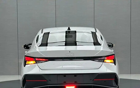 Hyundai Elantra, 2023 год, 1 326 010 рублей, 4 фотография