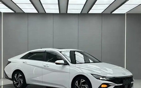 Hyundai Elantra, 2023 год, 1 326 010 рублей, 6 фотография