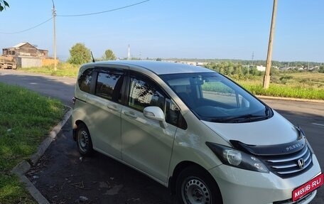 Honda Freed I, 2009 год, 815 000 рублей, 3 фотография