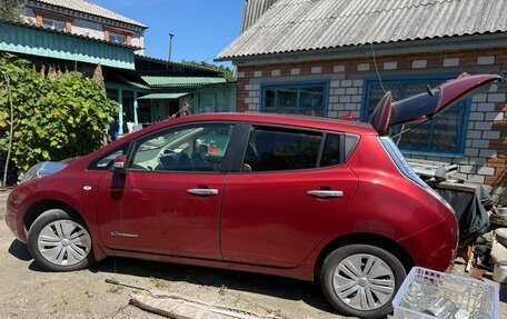 Nissan Leaf I, 2014 год, 970 000 рублей, 3 фотография