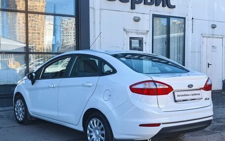 Ford Fiesta, 2015 год, 870 000 рублей, 7 фотография