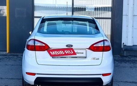 Ford Fiesta, 2015 год, 870 000 рублей, 6 фотография