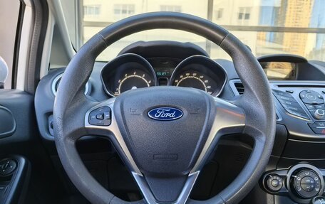 Ford Fiesta, 2015 год, 870 000 рублей, 12 фотография