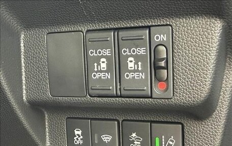 Honda Freed II, 2022 год, 1 166 000 рублей, 17 фотография