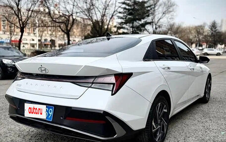 Hyundai Elantra, 2023 год, 1 350 007 рублей, 5 фотография