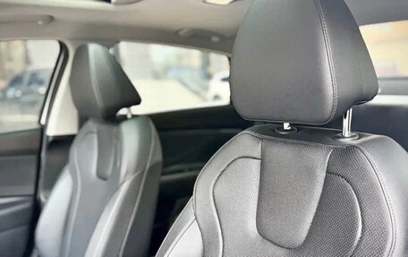 Hyundai Elantra, 2023 год, 1 350 007 рублей, 15 фотография