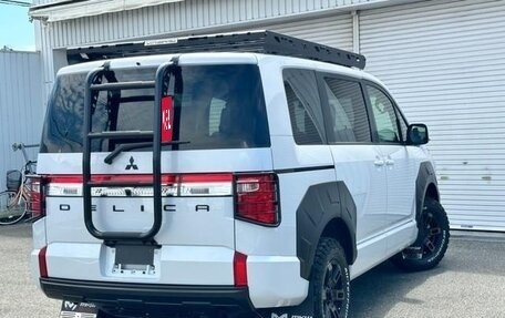 Mitsubishi Delica D:5 I, 2023 год, 2 357 000 рублей, 5 фотография