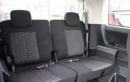 Mitsubishi Delica D:5 I, 2023 год, 2 357 000 рублей, 24 фотография