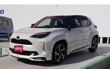 Toyota Yaris Cross, 2023 год, 1 350 007 рублей, 1 фотография