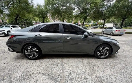 Hyundai Elantra, 2023 год, 1 490 100 рублей, 7 фотография
