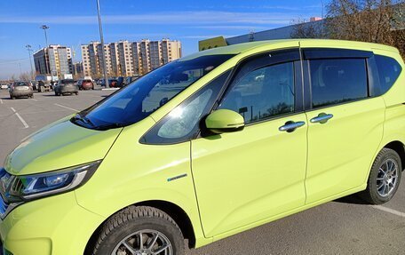 Honda Freed II, 2016 год, 1 650 000 рублей, 28 фотография