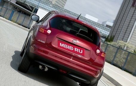 Nissan Juke II, 2013 год, 855 000 рублей, 4 фотография
