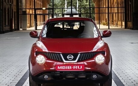 Nissan Juke II, 2013 год, 855 000 рублей, 3 фотография