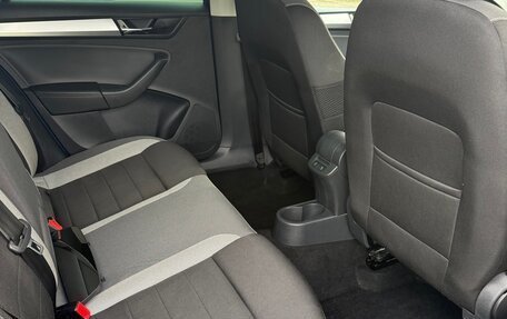 Skoda Rapid I, 2019 год, 1 200 000 рублей, 6 фотография