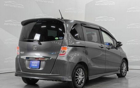 Honda Freed I, 2013 год, 1 190 000 рублей, 5 фотография