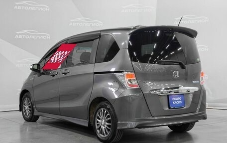 Honda Freed I, 2013 год, 1 190 000 рублей, 3 фотография