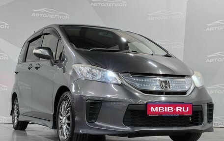 Honda Freed I, 2013 год, 1 190 000 рублей, 26 фотография