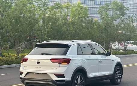 Volkswagen T-Roc I, 2022 год, 1 480 000 рублей, 4 фотография