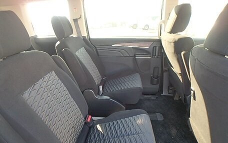 Mitsubishi Delica D:5 I, 2022 год, 2 980 000 рублей, 10 фотография