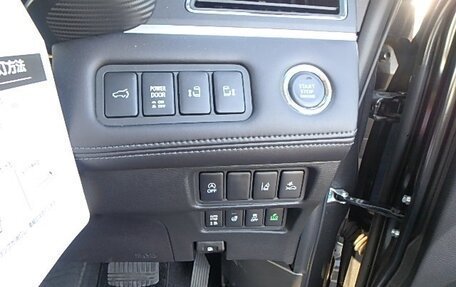 Mitsubishi Delica D:5 I, 2022 год, 2 980 000 рублей, 22 фотография