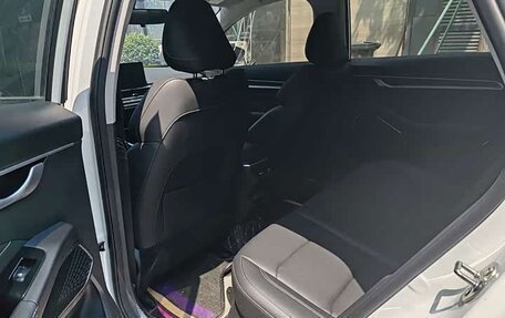 Geely Emgrand, 2022 год, 1 088 000 рублей, 16 фотография
