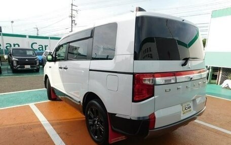 Mitsubishi Delica D:5 I, 2022 год, 2 150 002 рублей, 6 фотография