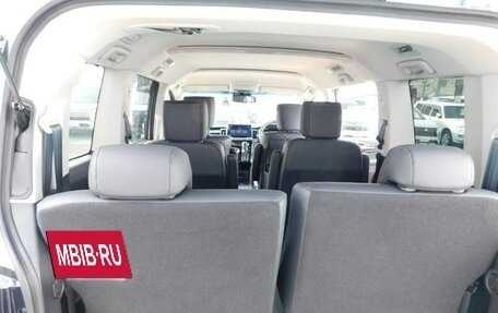 Mitsubishi Delica D:5 I, 2022 год, 2 150 002 рублей, 28 фотография