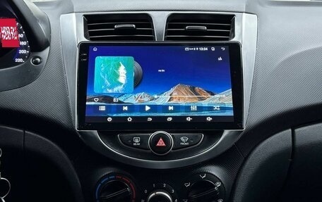 Hyundai Solaris II рестайлинг, 2016 год, 890 000 рублей, 18 фотография