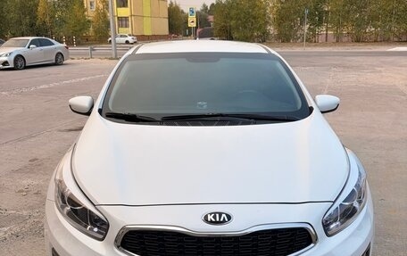 KIA cee'd III, 2017 год, 1 340 000 рублей, 2 фотография