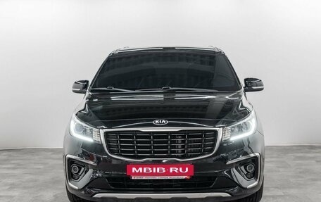 KIA Carnival III, 2019 год, 2 860 000 рублей, 2 фотография