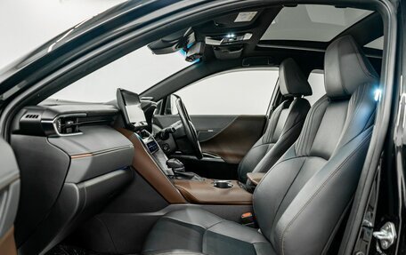 Toyota Harrier, 2022 год, 4 305 000 рублей, 7 фотография