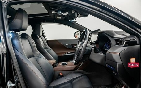 Toyota Harrier, 2022 год, 4 305 000 рублей, 6 фотография