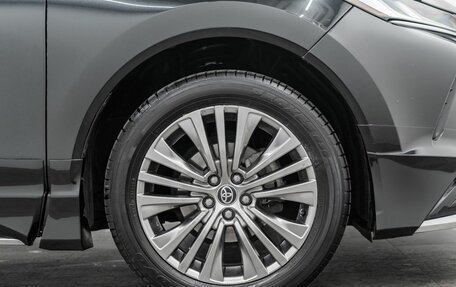 Toyota Harrier, 2022 год, 4 305 000 рублей, 19 фотография
