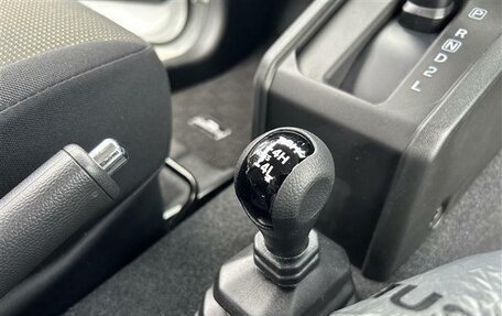 Suzuki Jimny, 2023 год, 1 565 000 рублей, 18 фотография
