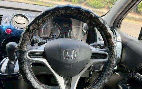 Honda Stream II, 2013 год, 840 000 рублей, 18 фотография