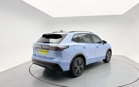 Volkswagen Tiguan, 2024 год, 4 418 700 рублей, 6 фотография
