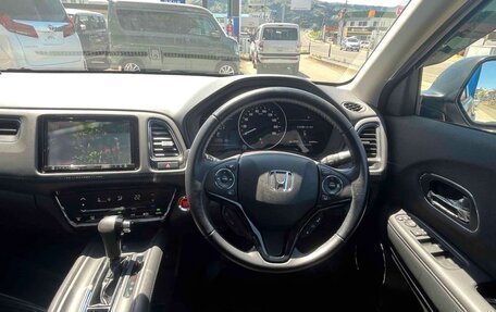 Honda Vezel, 2020 год, 1 365 000 рублей, 9 фотография