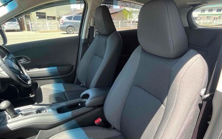 Honda Vezel, 2020 год, 1 365 000 рублей, 22 фотография